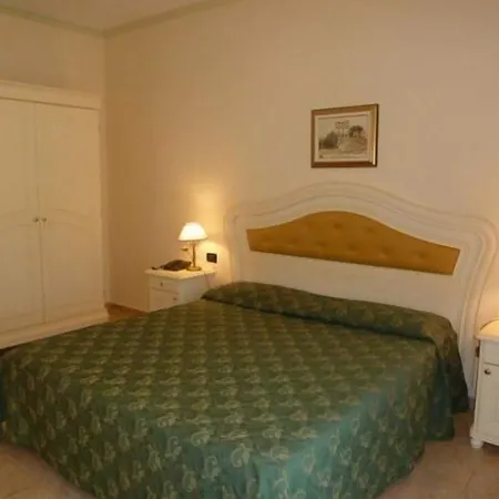 Hotel Roscianum Welness 4*